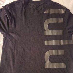 never worn all yours tee lululemon black size 2